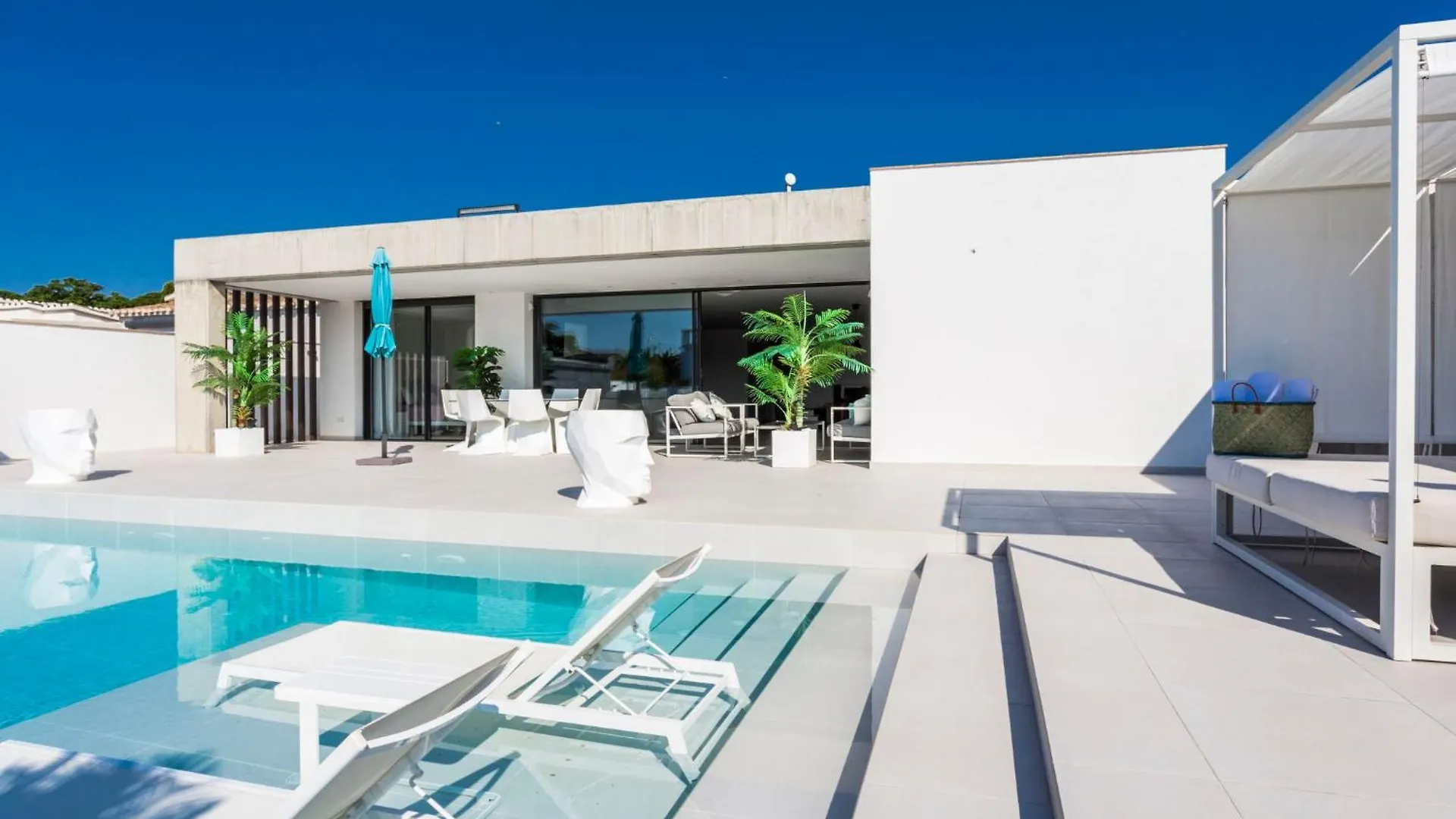 Holiday Home Lighthouse By Interhome Empuriabrava