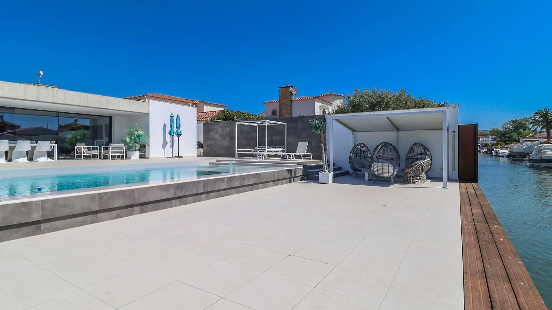 Holiday Home Lighthouse By Interhome Empuriabrava 0*,