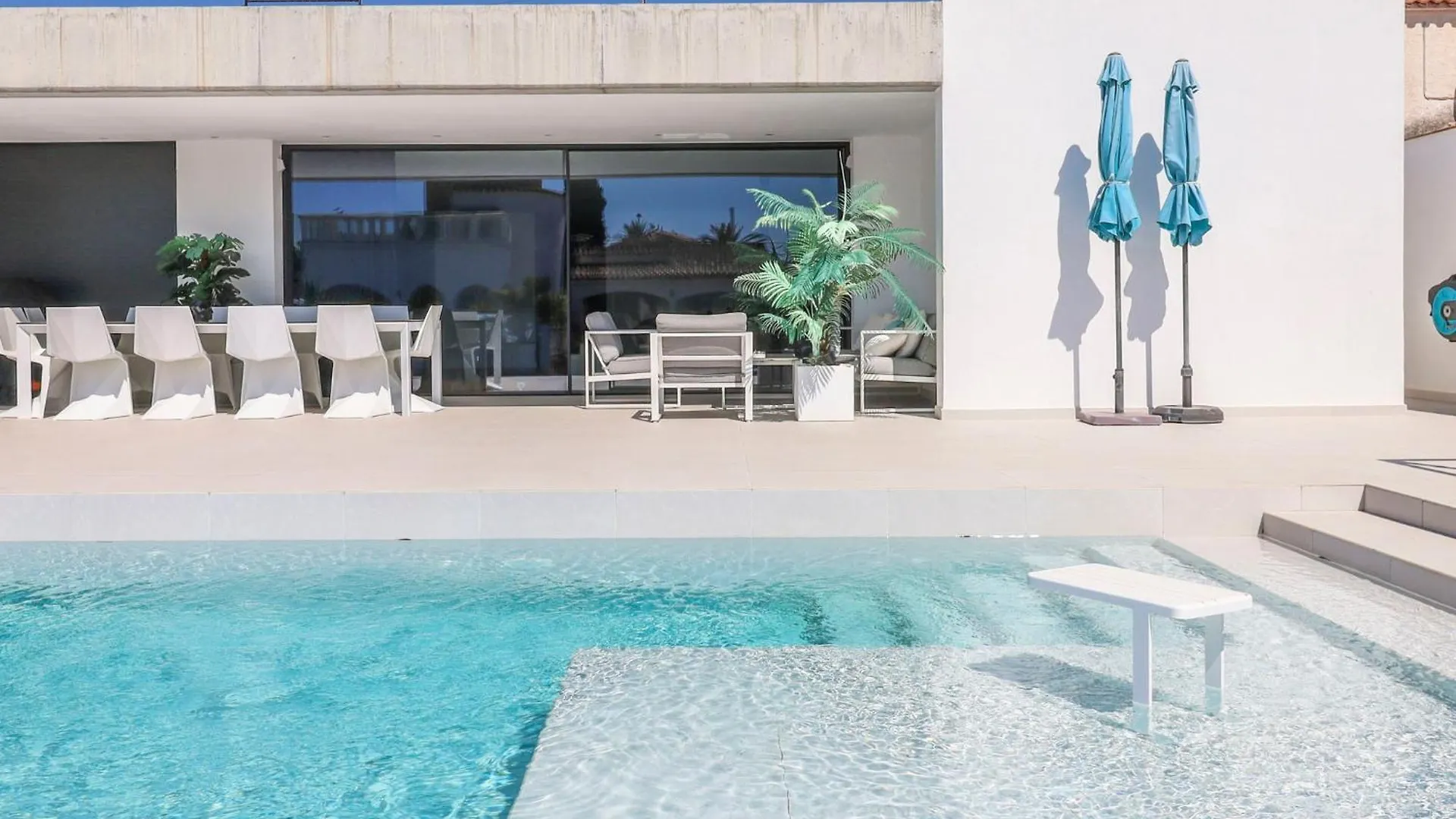 Holiday Home Lighthouse By Interhome Empuriabrava